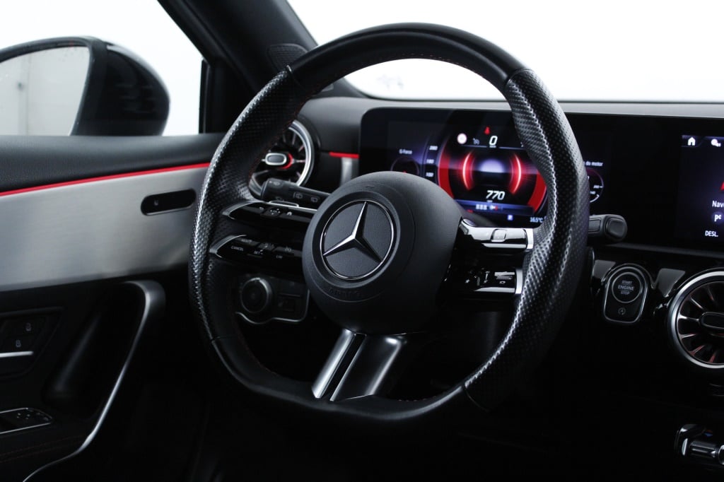 Mercedes-Benz Classe A - 180