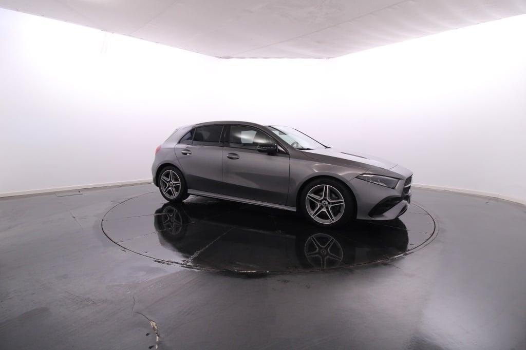 Mercedes-Benz Classe A - 180