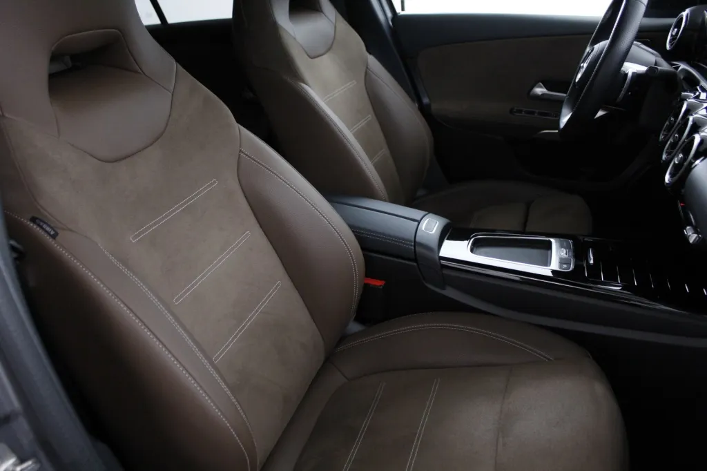 Mercedes-Benz Classe A - 180