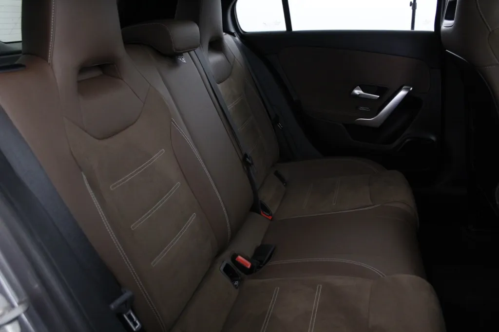 Mercedes-Benz Classe A - 180