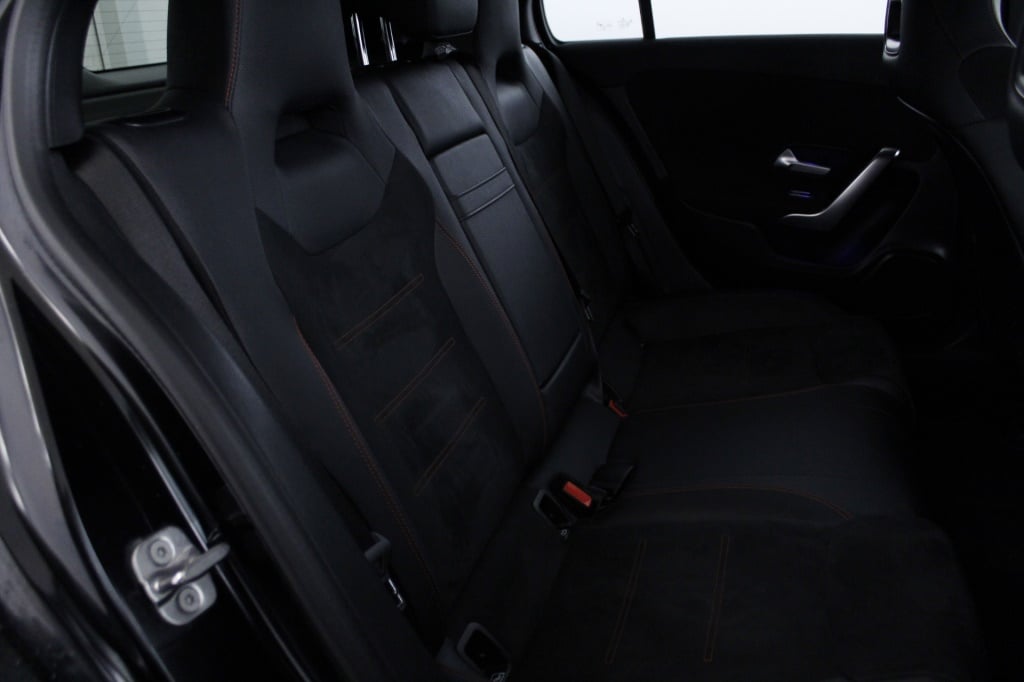 Mercedes-Benz Classe A - 180