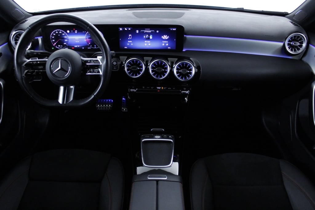 Mercedes-Benz Classe A - 180