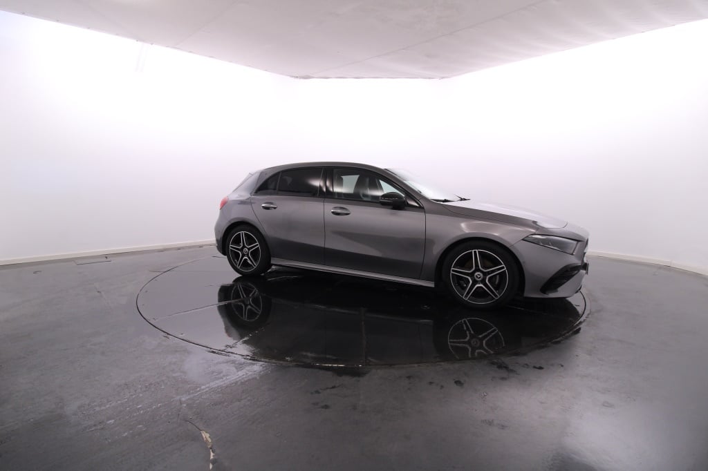 Mercedes-Benz Classe A - 180