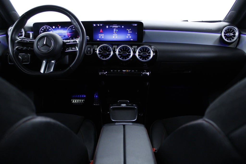 Mercedes-Benz Classe A - 180