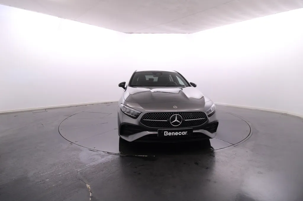 Mercedes-Benz Classe A - 180