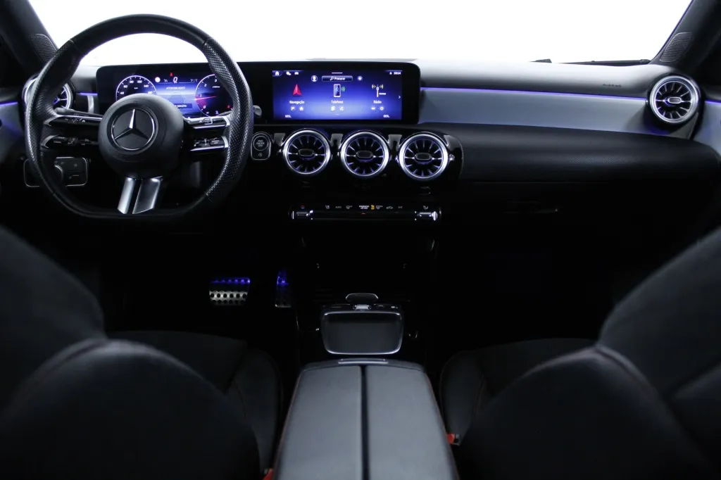 Mercedes-Benz Classe A - 180