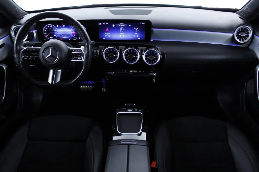 Mercedes-Benz Classe A - 180