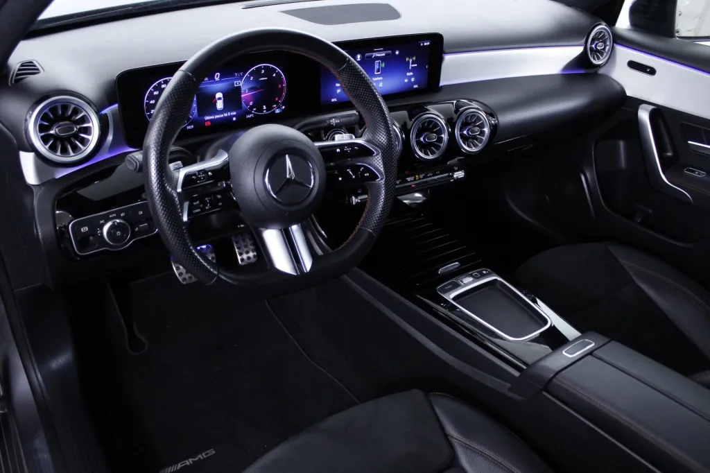 Mercedes-Benz Classe A - 180