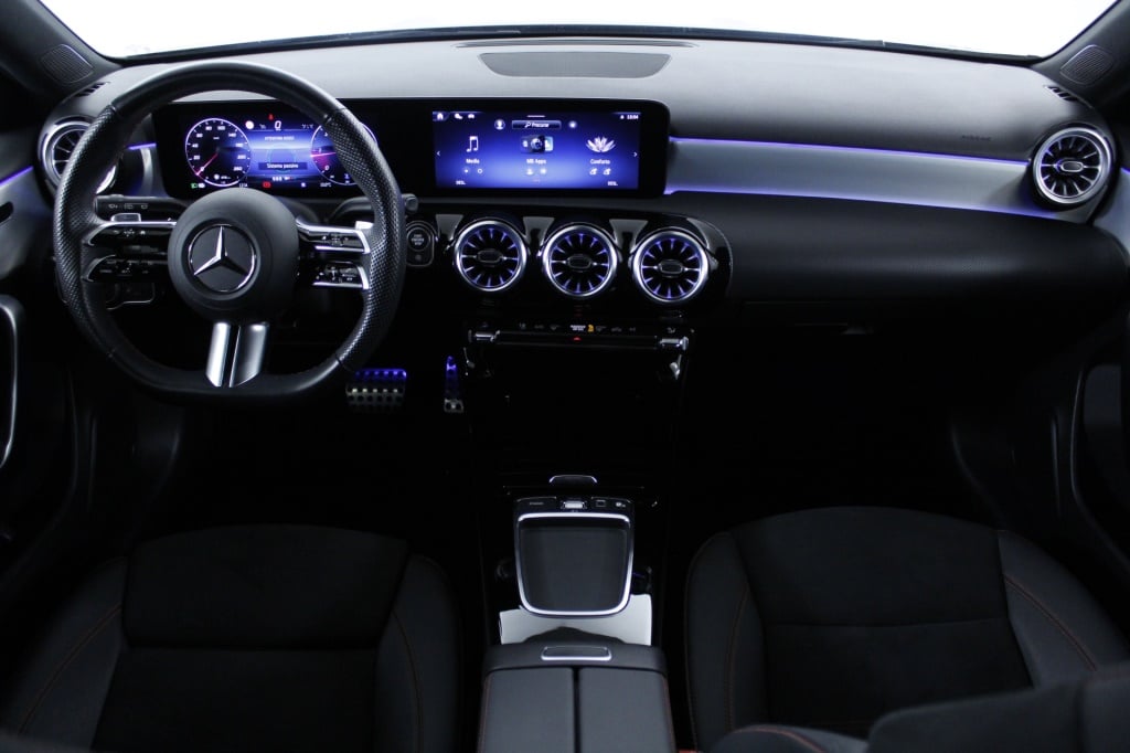 Mercedes-Benz Classe A - 180