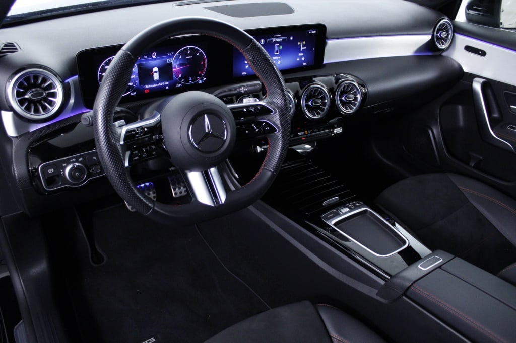 Mercedes-Benz Classe A - 180