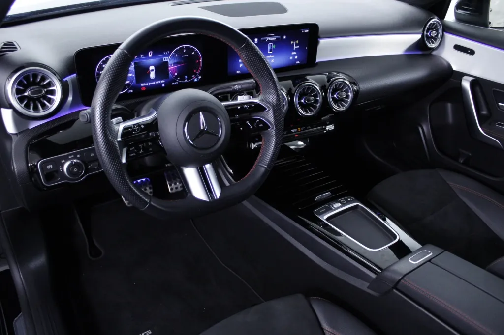 Mercedes-Benz Classe A - 180
