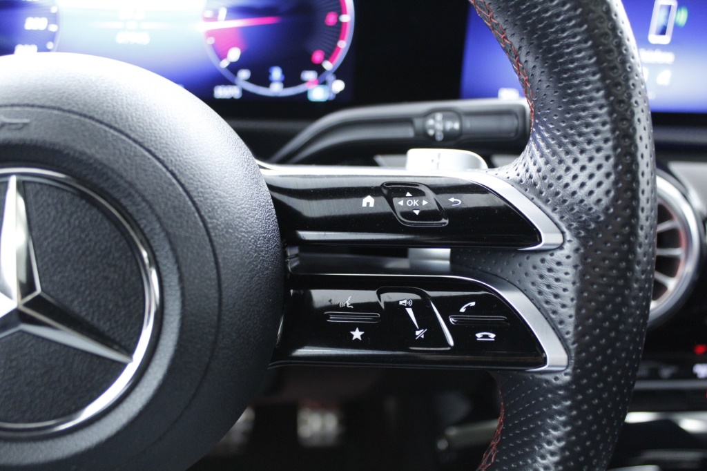 Mercedes-Benz Classe A - 180