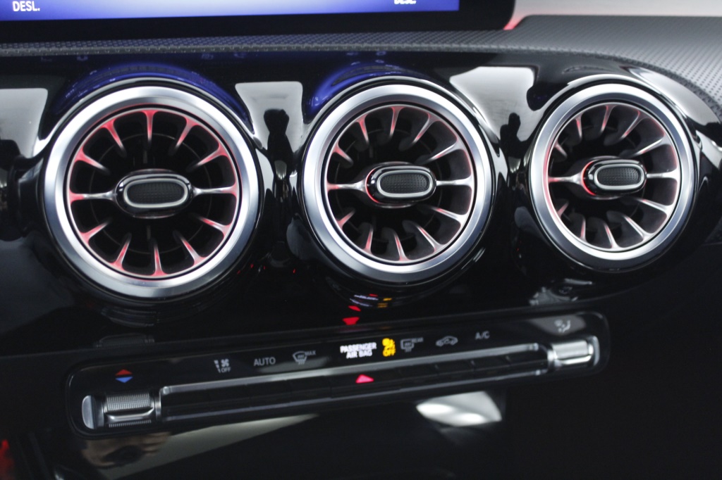 Mercedes-Benz Classe A - 180