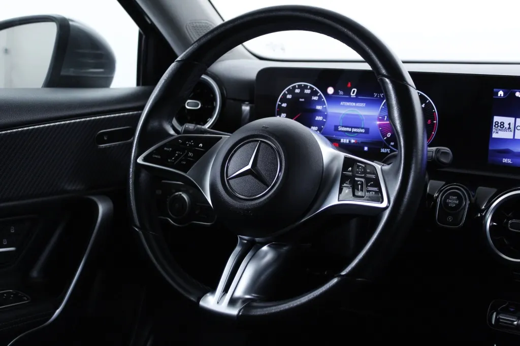 Mercedes-Benz Classe A - 200