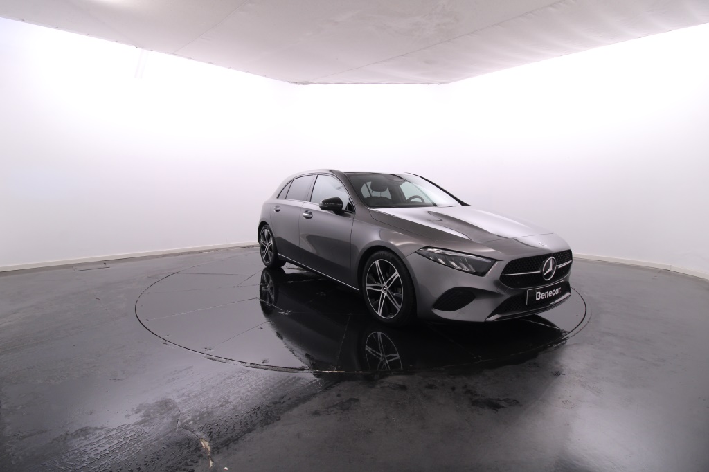 Mercedes-Benz Classe A - 180