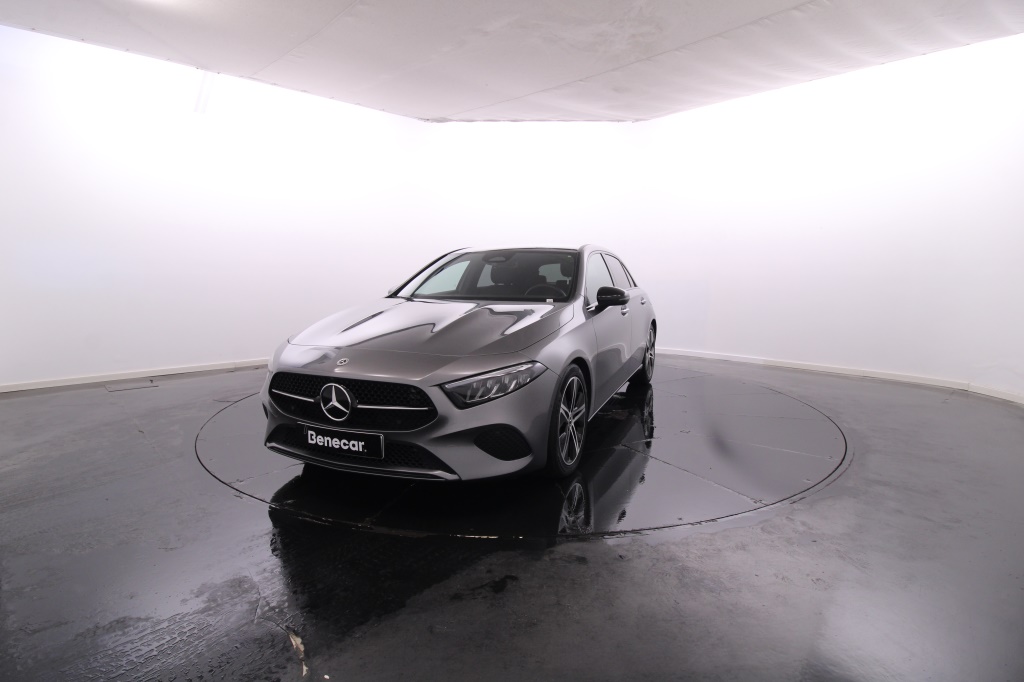 Mercedes-Benz Classe A - 180