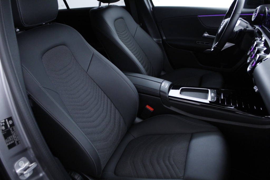 Mercedes-Benz Classe A - 180