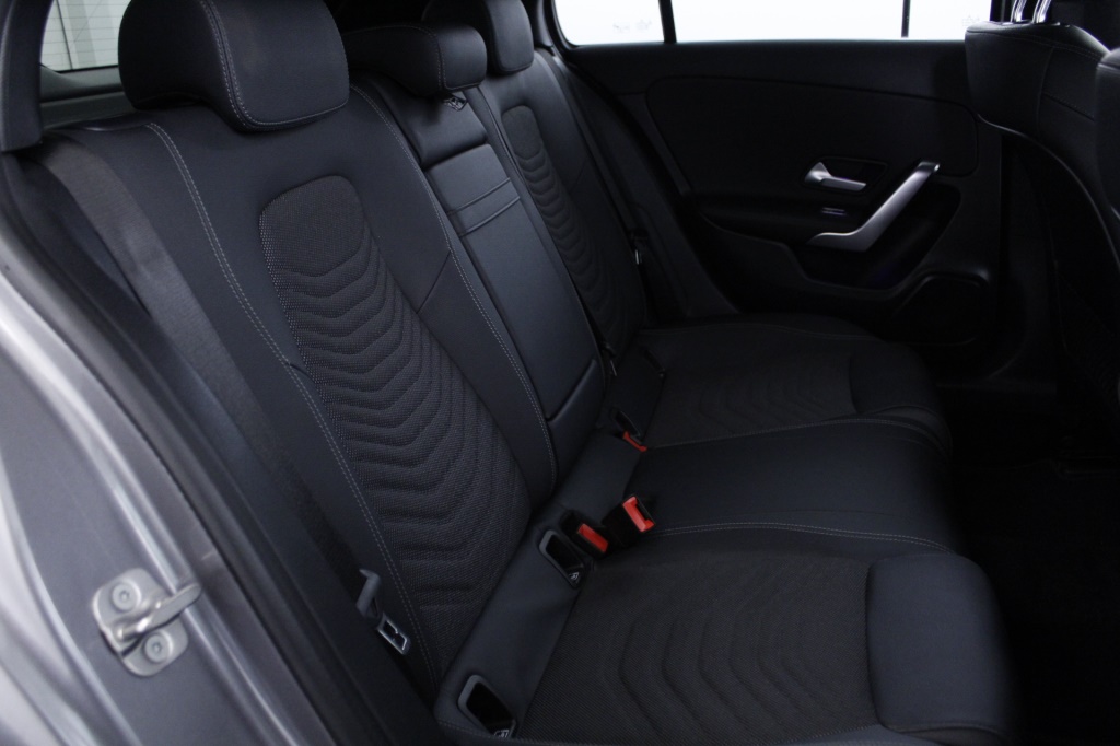 Mercedes-Benz Classe A - 180