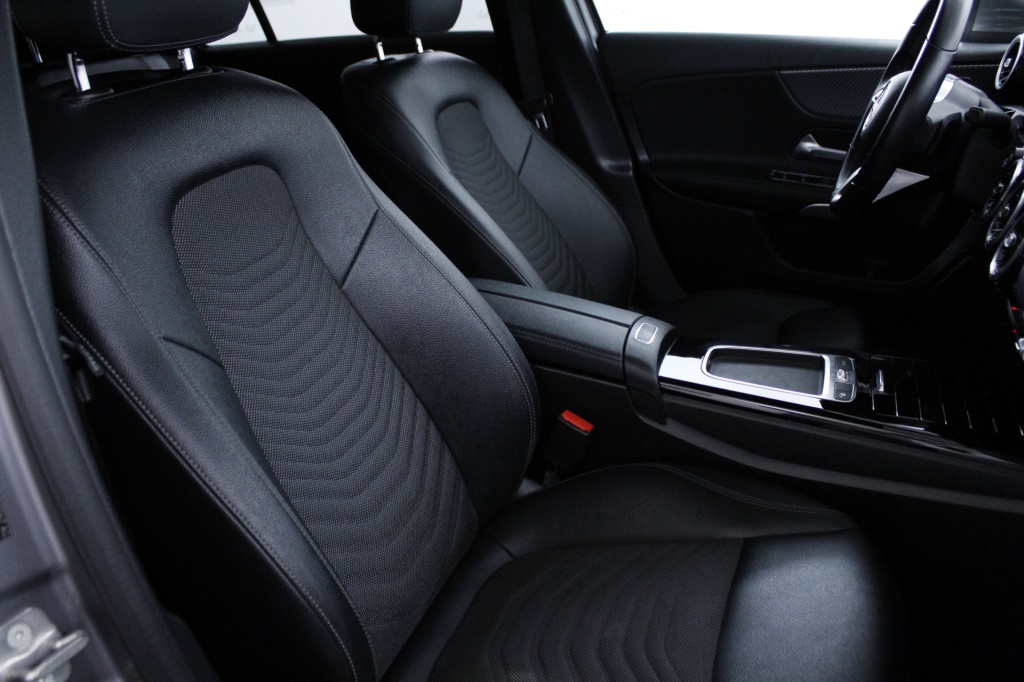 Mercedes-Benz Classe A - 180