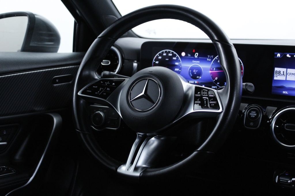 Mercedes-Benz Classe A - 180