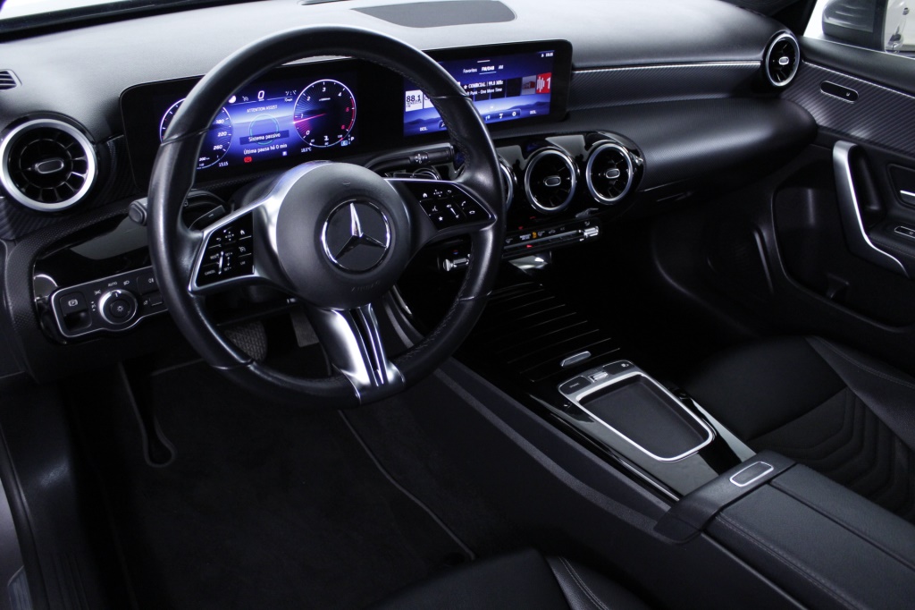 Mercedes-Benz Classe A - 180