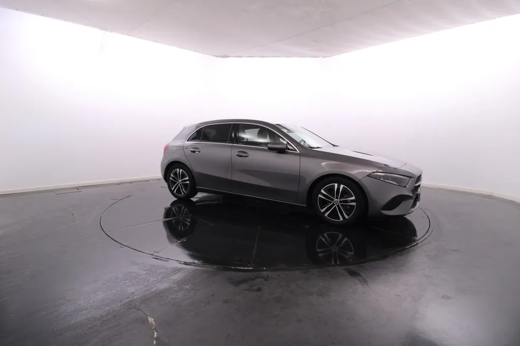 Mercedes-Benz Classe A - 180