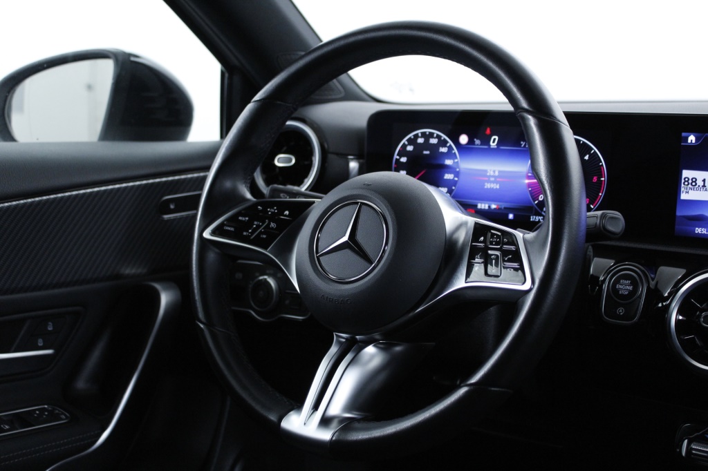 Mercedes-Benz Classe A - 180