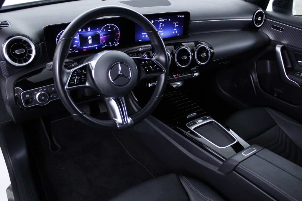 Mercedes-Benz Classe A - 180