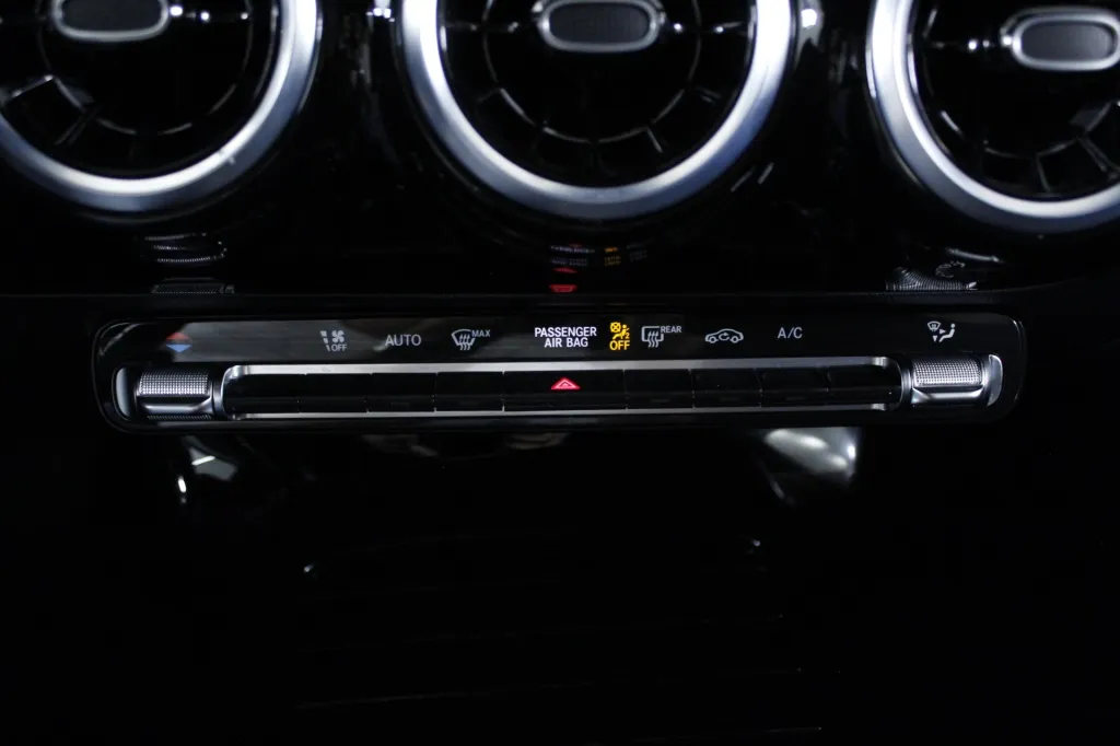 Mercedes-Benz Classe A - 180