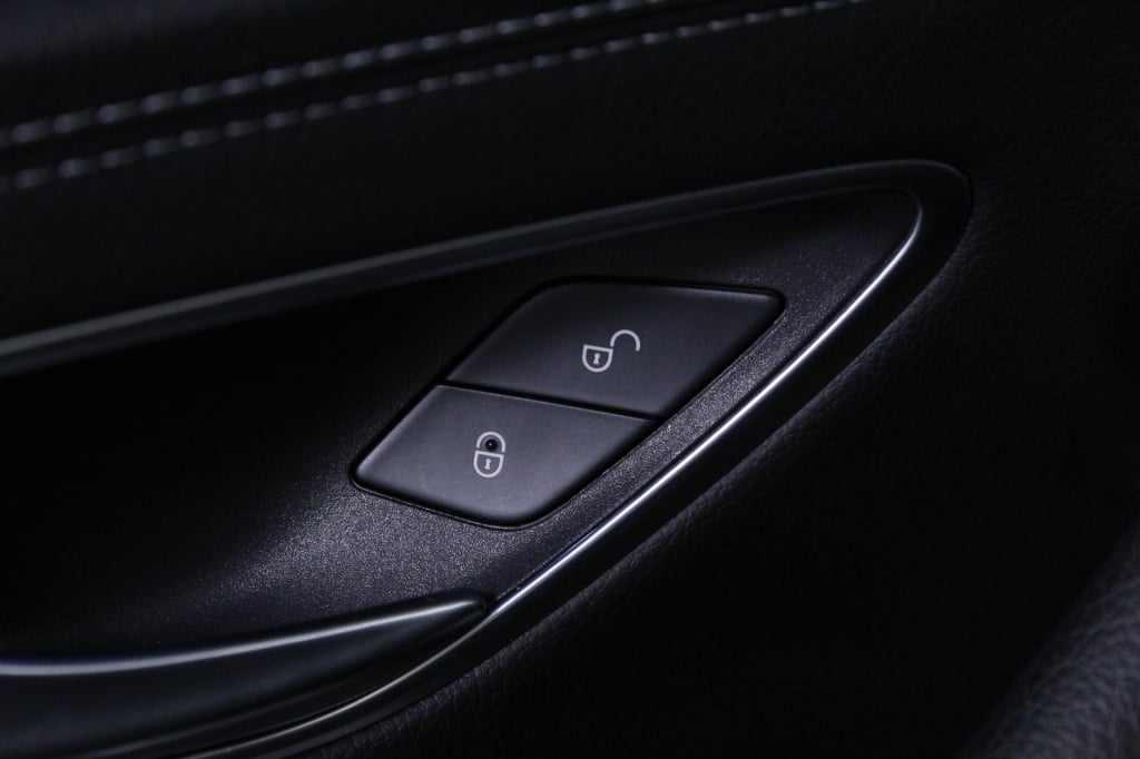 Mercedes-Benz Classe E - 300