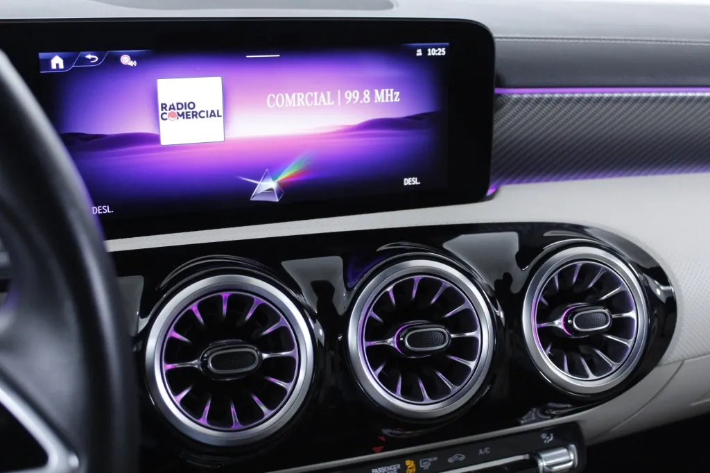 Mercedes-Benz Classe CLA - 180