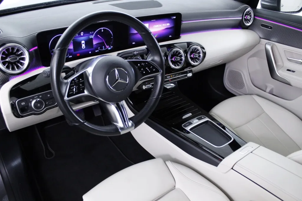 Mercedes-Benz Classe CLA - 180