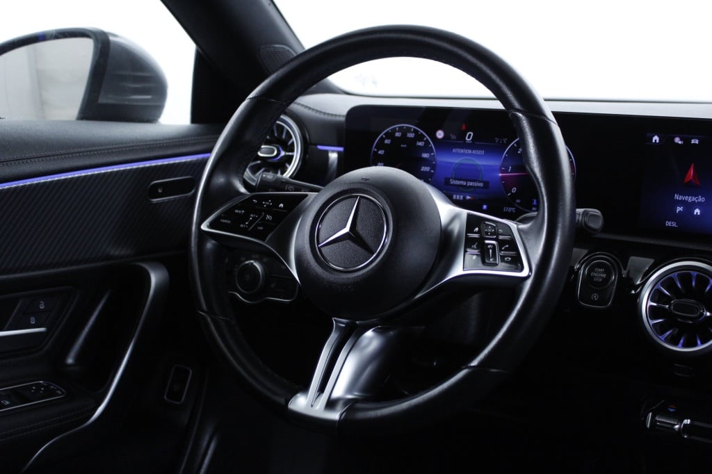Mercedes-Benz Classe CLA - 180