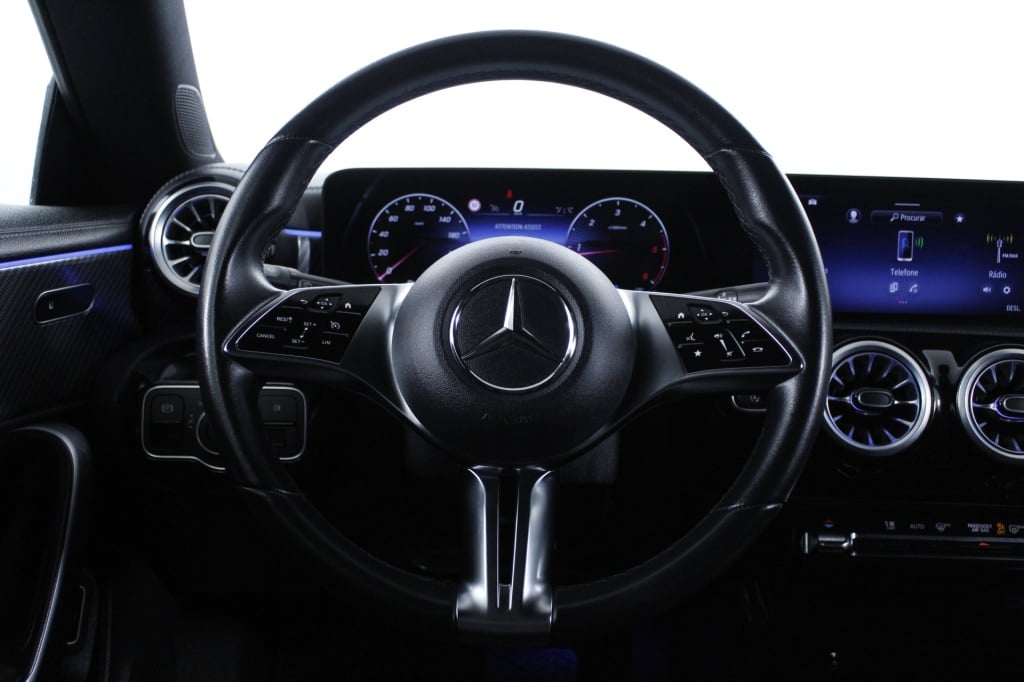 Mercedes-Benz Classe CLA - 180