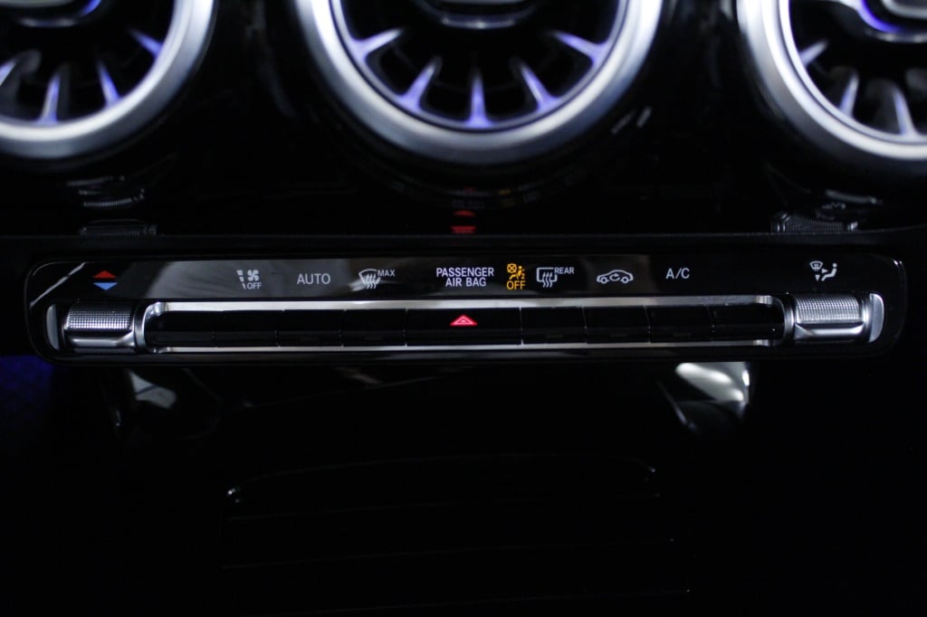 Mercedes-Benz Classe CLA - 180