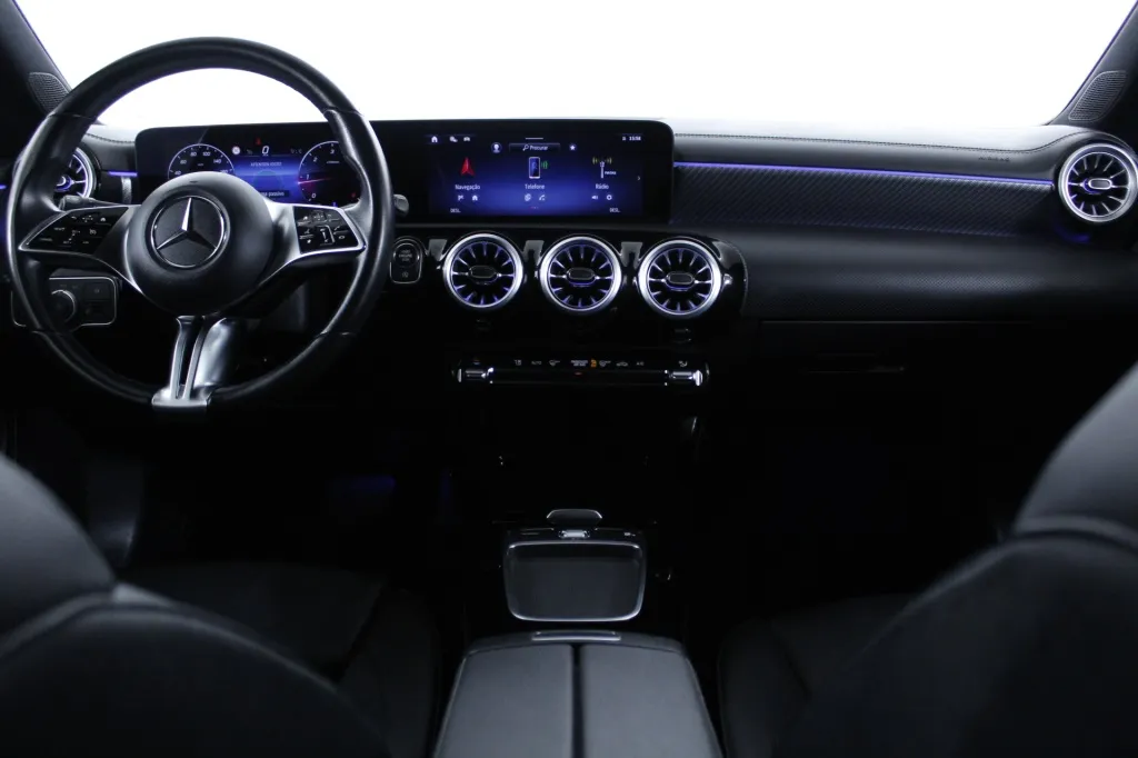 Mercedes-Benz Classe CLA - 180
