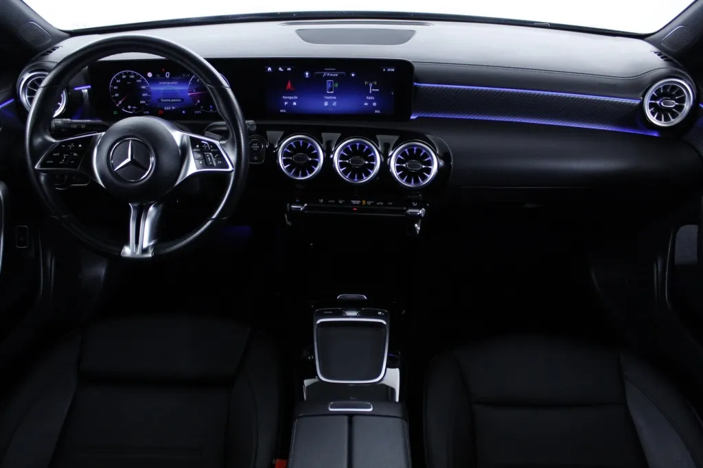 Mercedes-Benz Classe CLA - 180