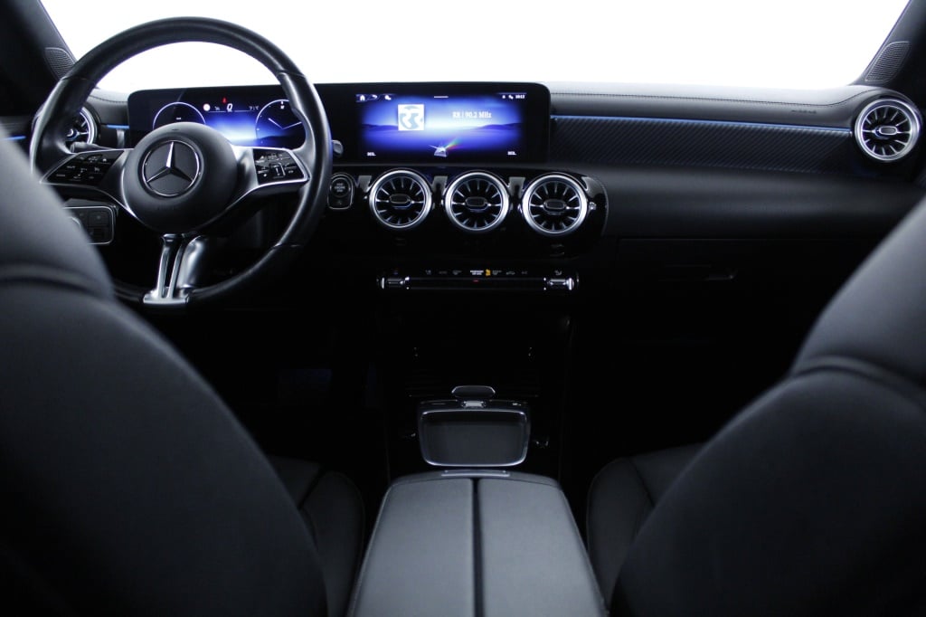 Mercedes-Benz Classe CLA - 180