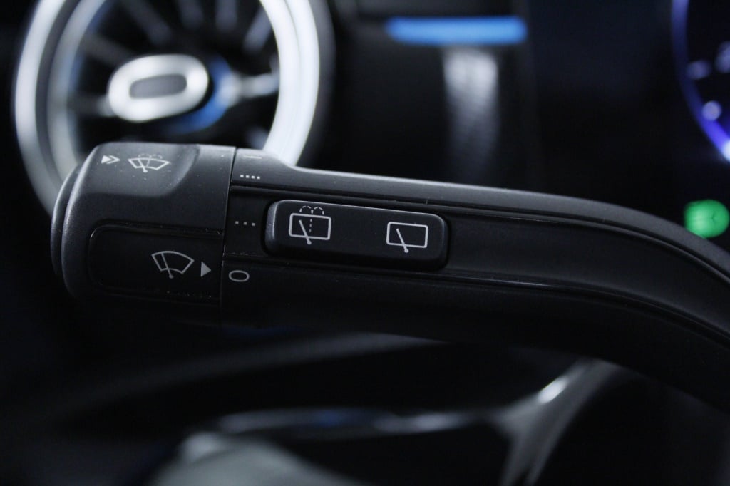 Mercedes-Benz Classe CLA - 180