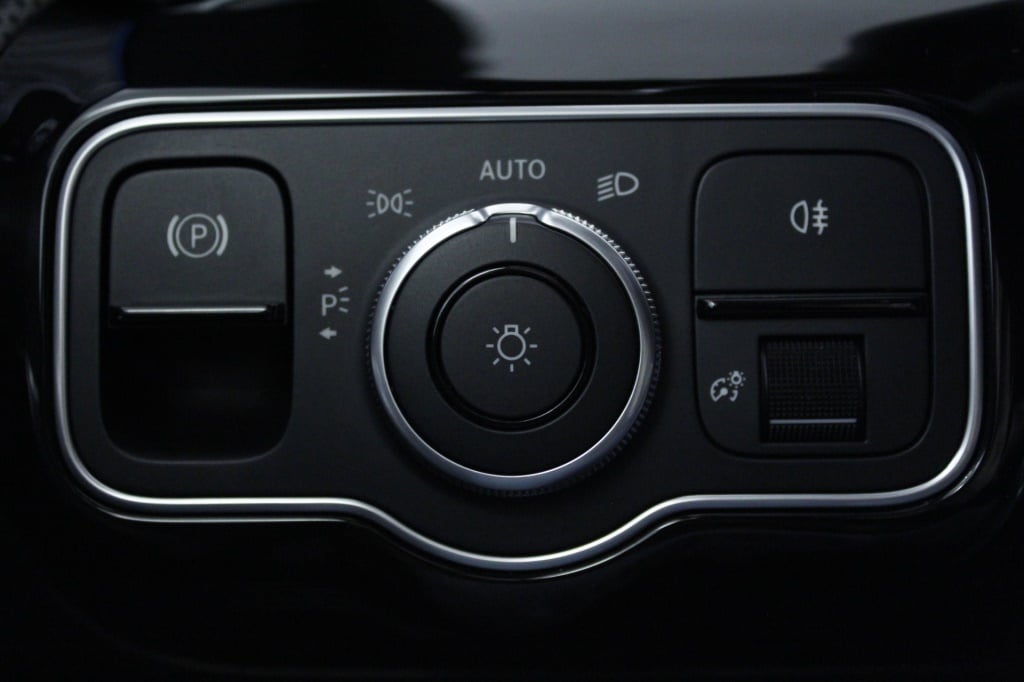 Mercedes-Benz Classe CLA - 180