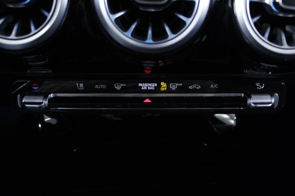 Mercedes-Benz Classe CLA - 180