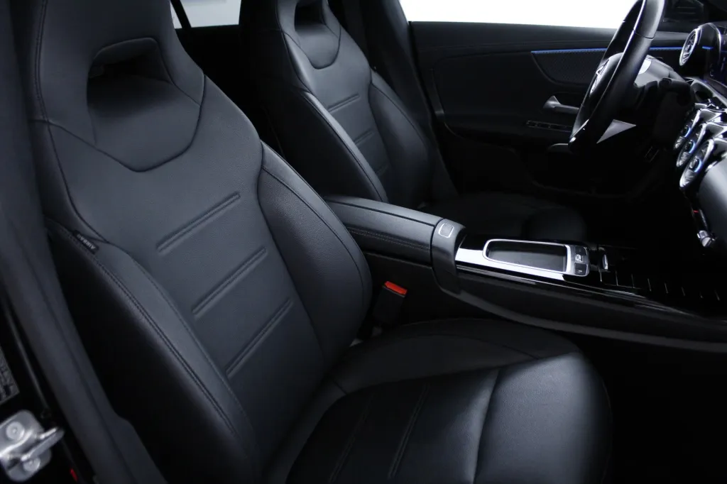 Mercedes-Benz Classe CLA - 180