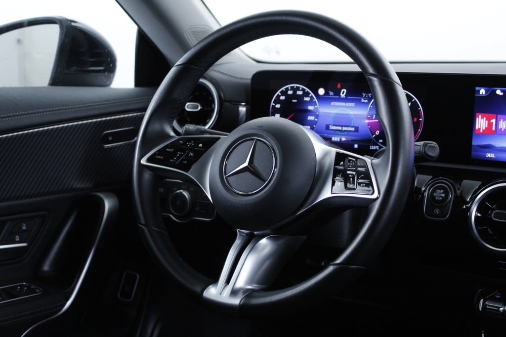 Mercedes-Benz Classe CLA - 180