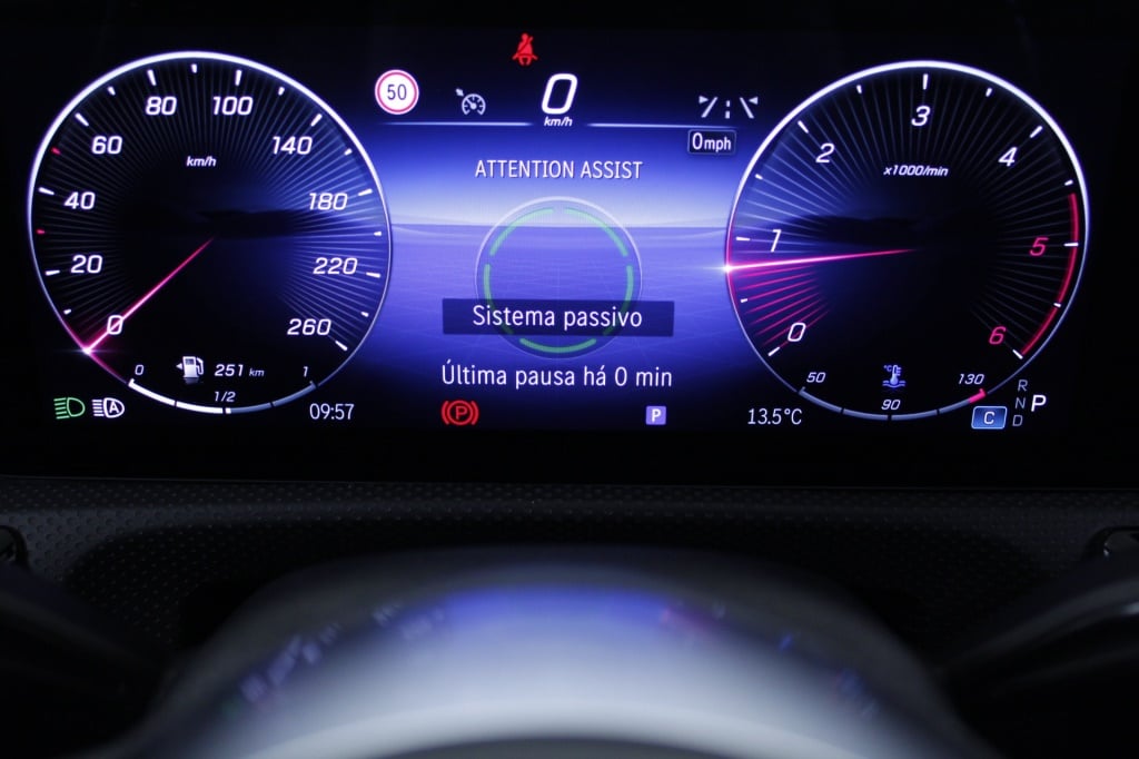 Mercedes-Benz Classe CLA - 180