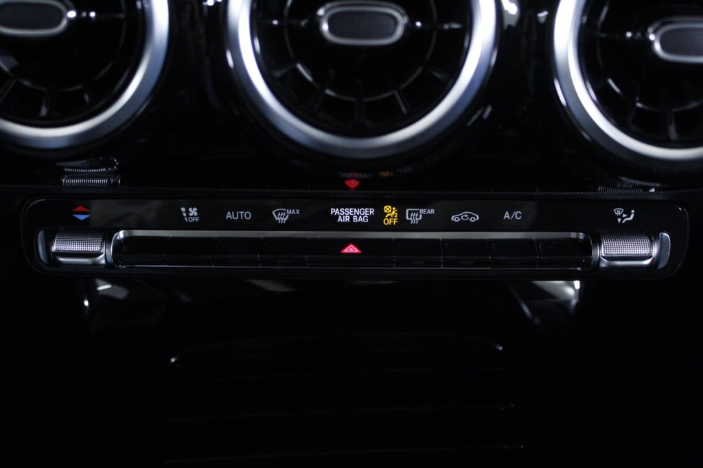 Mercedes-Benz Classe CLA - 180