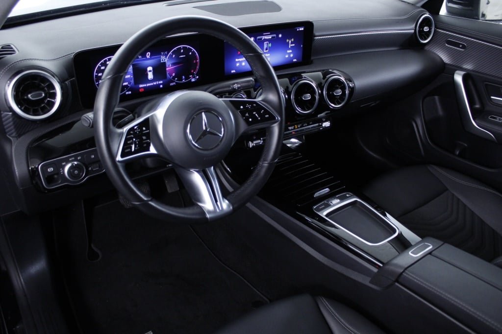 Mercedes-Benz Classe CLA - 180