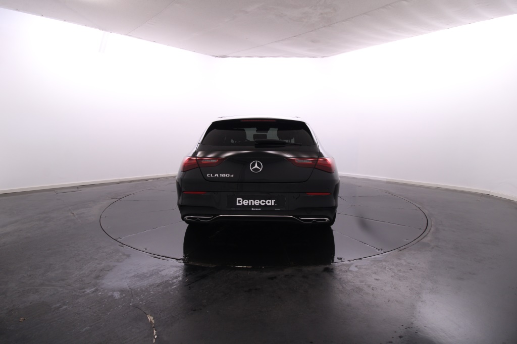 Mercedes-Benz Classe CLA - 180