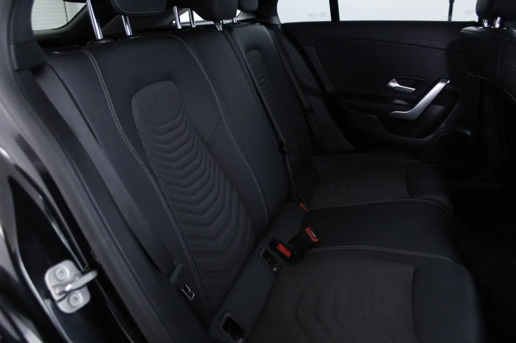 Mercedes-Benz Classe CLA - 180
