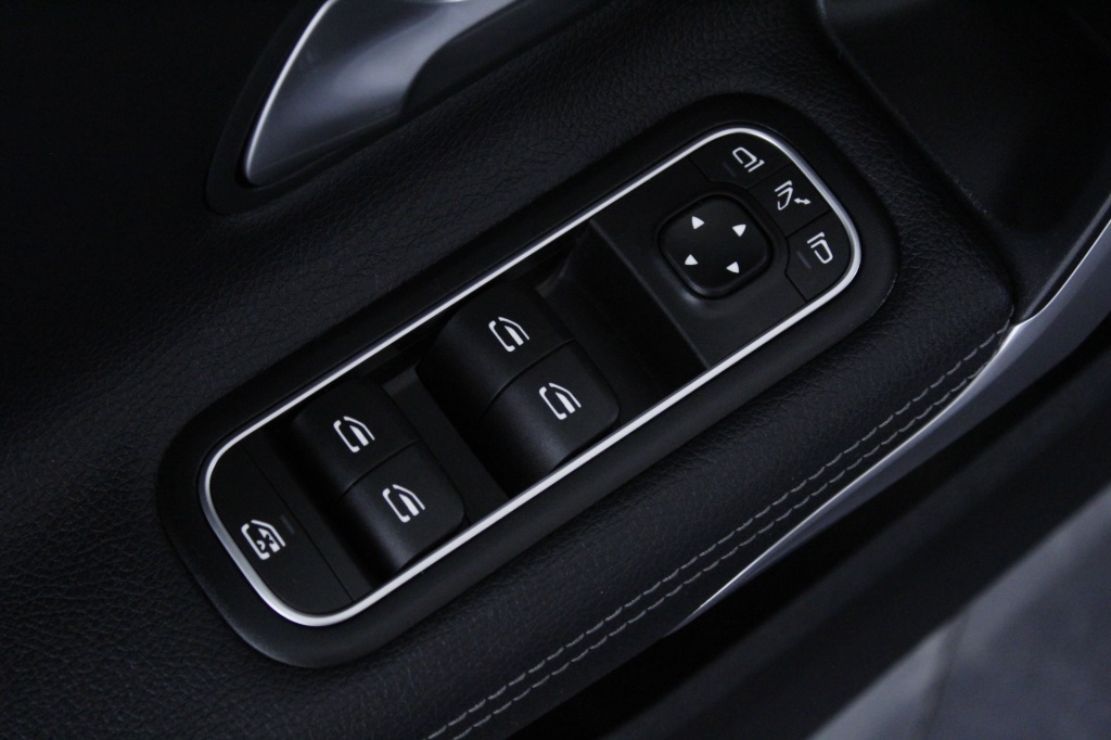 Mercedes-Benz Classe CLA - 180