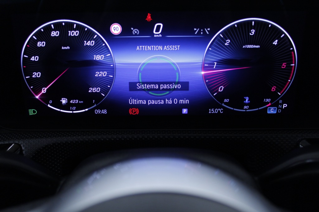 Mercedes-Benz Classe CLA - 180